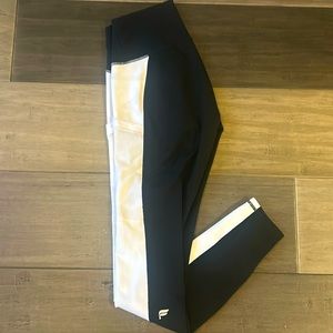 On The Go Powerhold High Waisted Legging